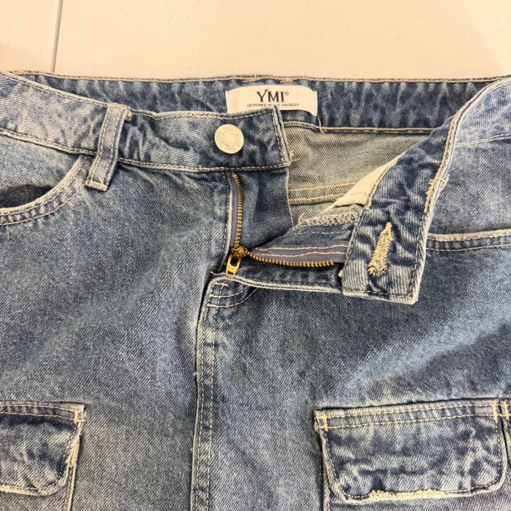 YMI Denim Mini Skirt Womens 7/28 Cargo Utility Pockets Medium Wash Blue